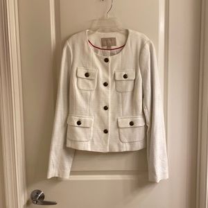 Women BR white buttoned jacked with 4 frontal pockets, size:8, brand new
